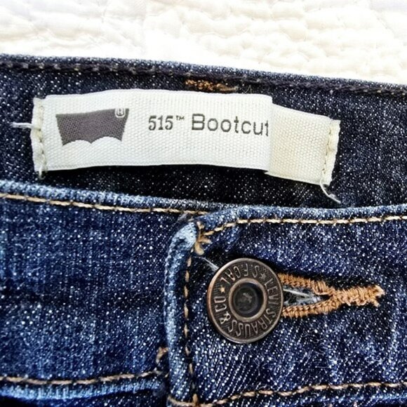 Women's Levi's 515 Bootcut Jeans Size 6 Short W28 L30 Dark Blue Denim Stretchy - Picture 7 of 15